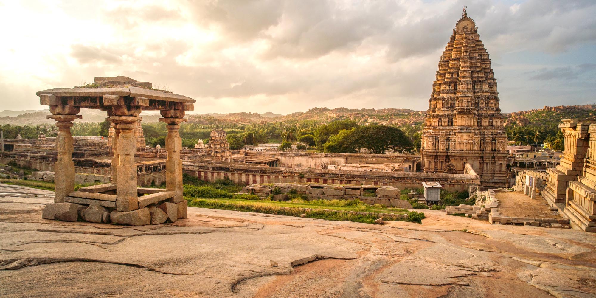 tour guide in hampi